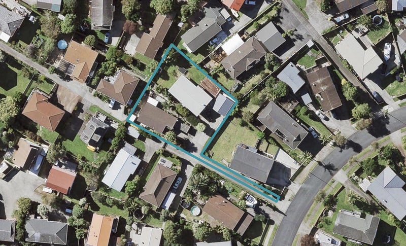 36 Sandgate Avenue, Botany Downs, Auckland - Carousel 1