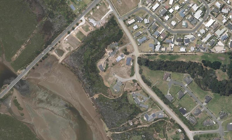 4 Taimoana Close, Mangawhai Heads, Mangawhai - Carousel 1