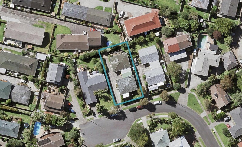 1/13 Chip Grove, Sunnyhills, Auckland - Carousel 1