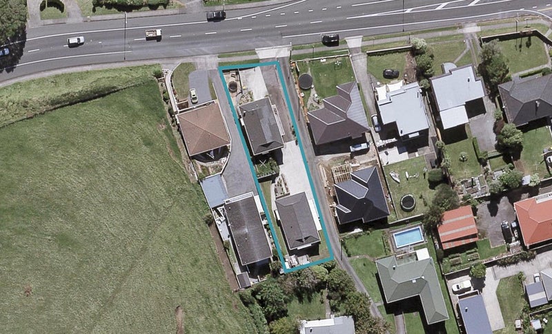 71 South Road, Blagdon, New Plymouth - Carousel 1