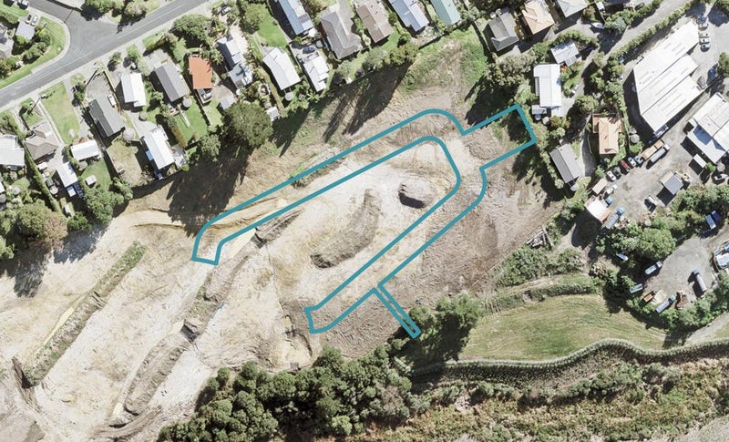 21 Whenuateitei Crescent, Stanmore Bay, Whangaparāoa - Carousel 1