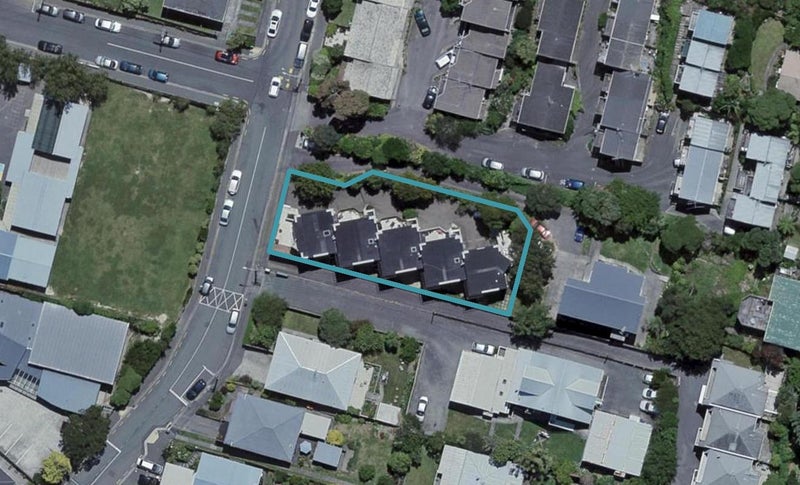 2/59 Hamilton Road, Hataitai, Wellington - Carousel 1