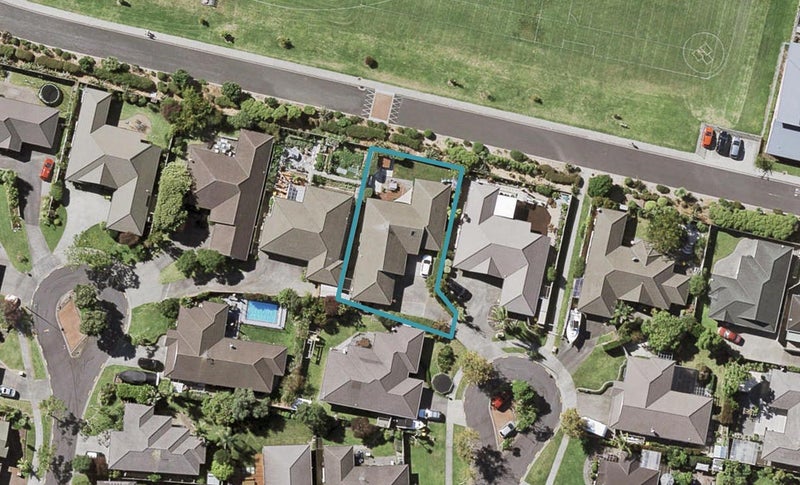 18 Millisle Place, East Tamaki Heights, Auckland - Carousel 1