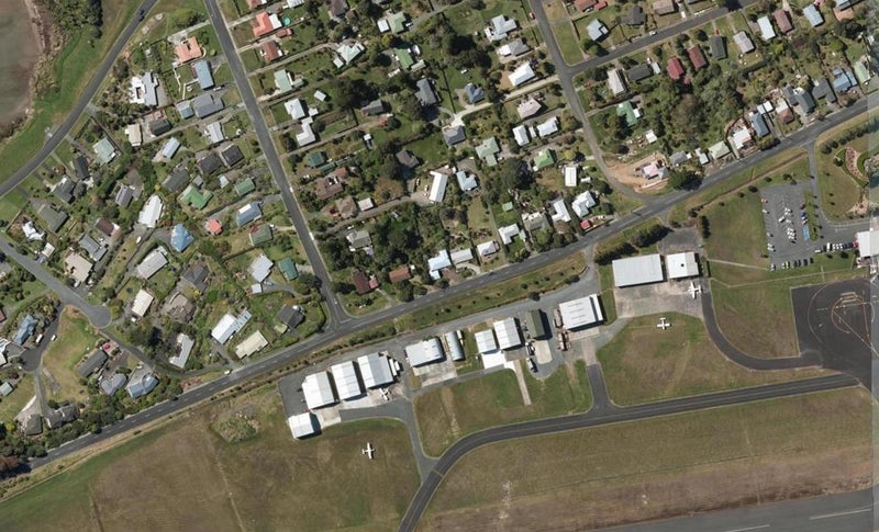 76 Handforth Street, Onerahi, Whangarei - Carousel 1