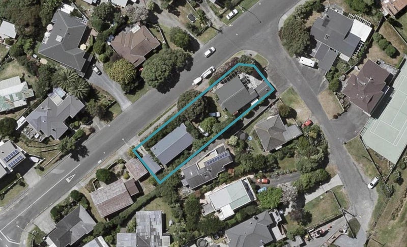 12 Golf Road, Paraparaumu Beach, Paraparaumu - Carousel 1