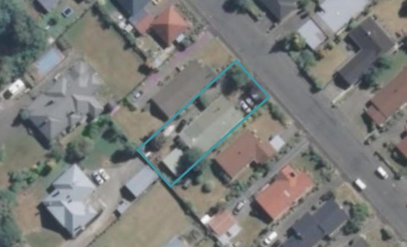 19 Queens Drive, Allenton, Ashburton - Carousel 1