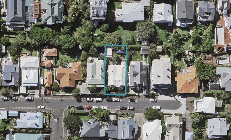 15 Rattray Street, Devonport, Auckland - Carousel 1