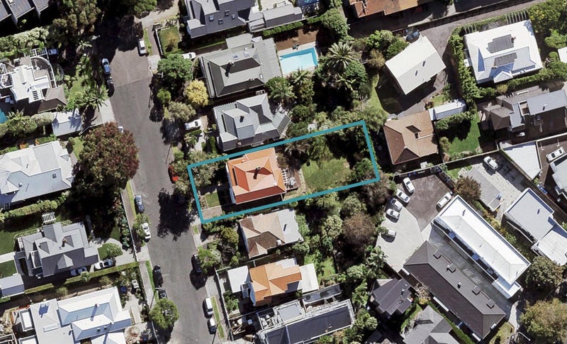 11 Salisbury Street, Herne Bay, Auckland - Carousel 1