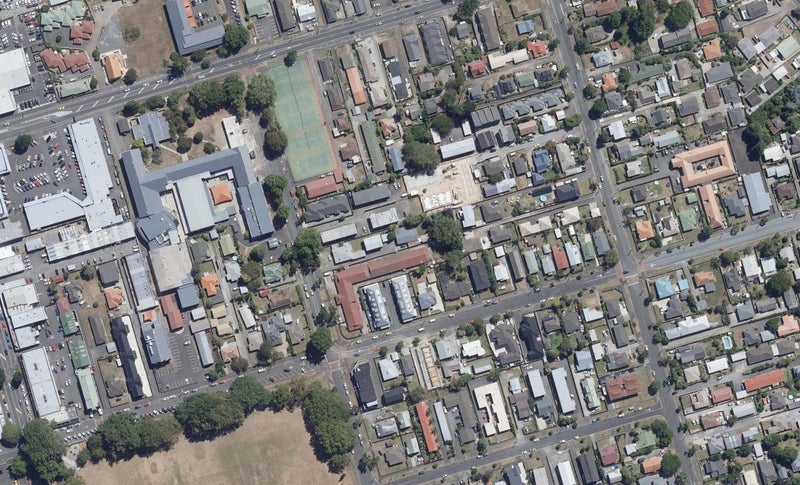 144 Firth Street, Hamilton East, Hamilton - Carousel 1