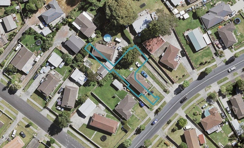 6 Maru Place, Ranui, Auckland - Carousel 1