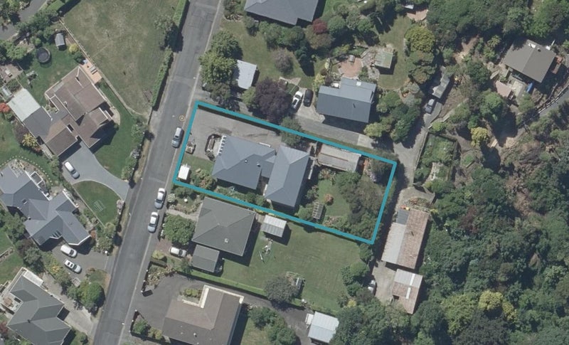 64 Rockside Road, Glenleith, Dunedin - Carousel 1