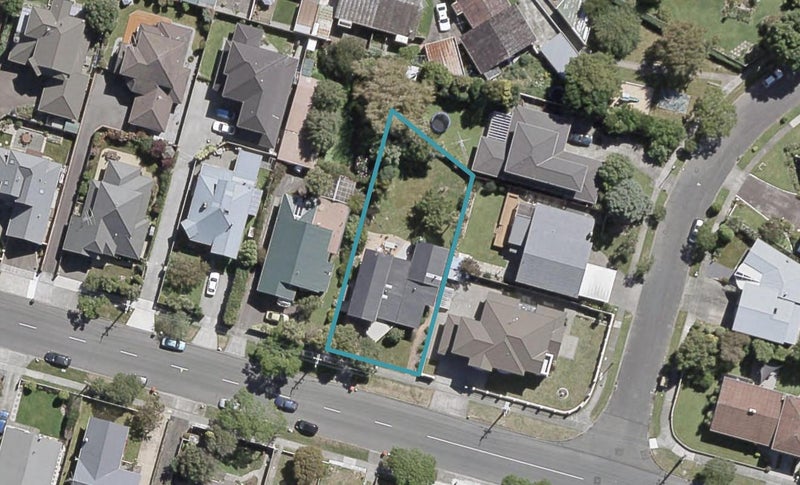 15 Epuni ST, EPUNI, LOWER HUTT - Carousel 1