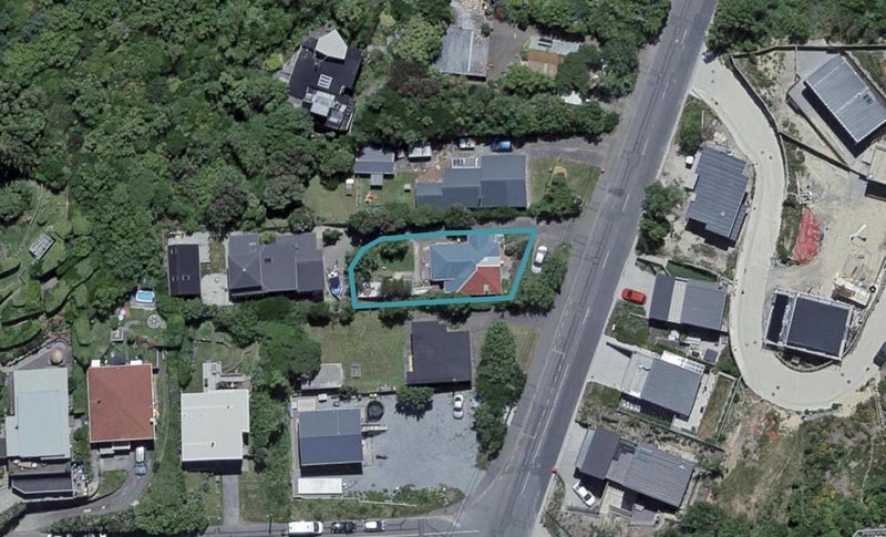 240 Houghton Bay Road, Houghton Bay, Wellington - Carousel 1