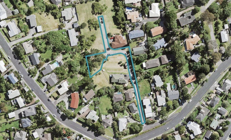 117D Glengarry Road, Glen Eden, Auckland - Carousel 1