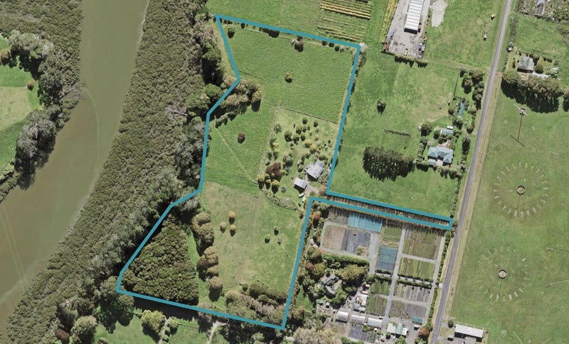 4 Bristol Road, Whenuapai, Auckland - Carousel 1