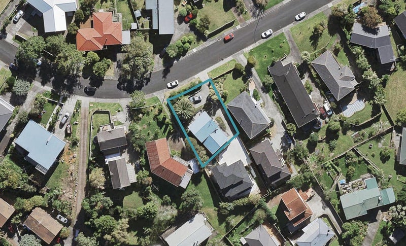 28 Chequers Avenue, Glenfield, Auckland - Carousel 1