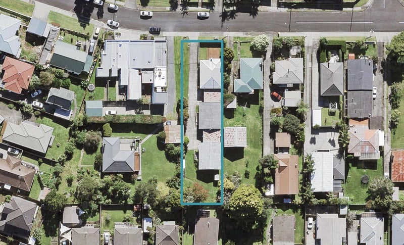 3/15 Tane Street, New Lynn, Auckland - Carousel 1