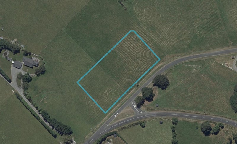 0 Hawkins Lane, HALCOMBE, FEILDING - Carousel 1