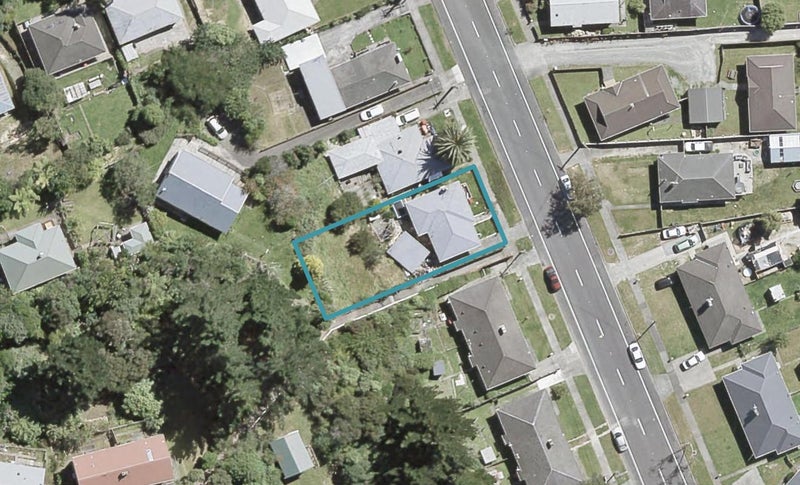 374 George Street, Stokes Valley, Lower Hutt - Carousel 1