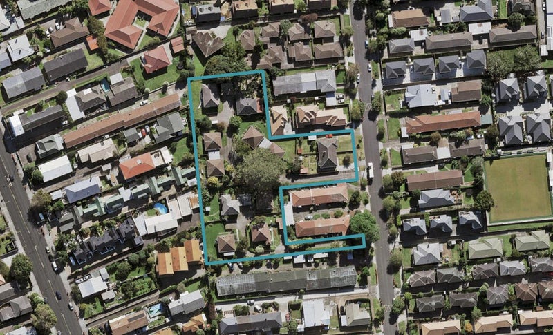 16A/24 Inkerman Street, Onehunga, Auckland - Carousel 1