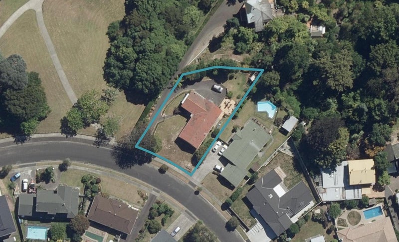 43 Clements Crescent, Queenwood, Hamilton - Carousel 1