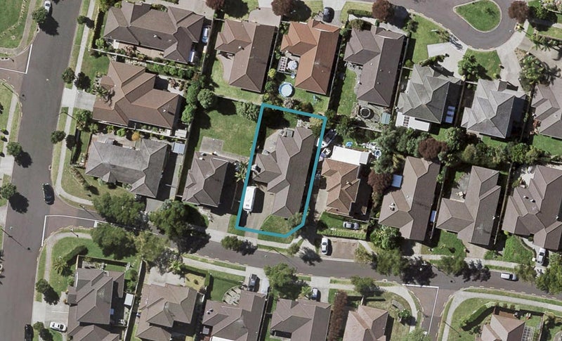6 Spenbrooke Road, Flat Bush, Auckland - Carousel 1