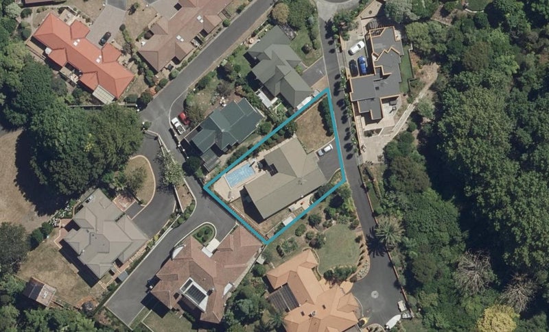 13 River Elm, Flagstaff, Hamilton - Carousel 1
