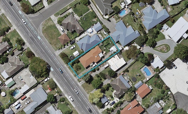 220 Grove Road, Mayfair, Hastings - Carousel 1