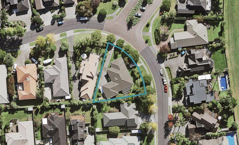 49 Landing Drive, Albany, Auckland - Carousel 1