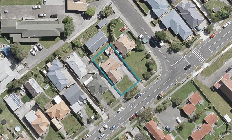 37 Waiwhetu Road, Waiwhetu, Lower Hutt - Carousel 1