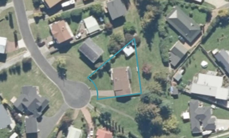 18 Gibbs Place, Taupo - Carousel 1
