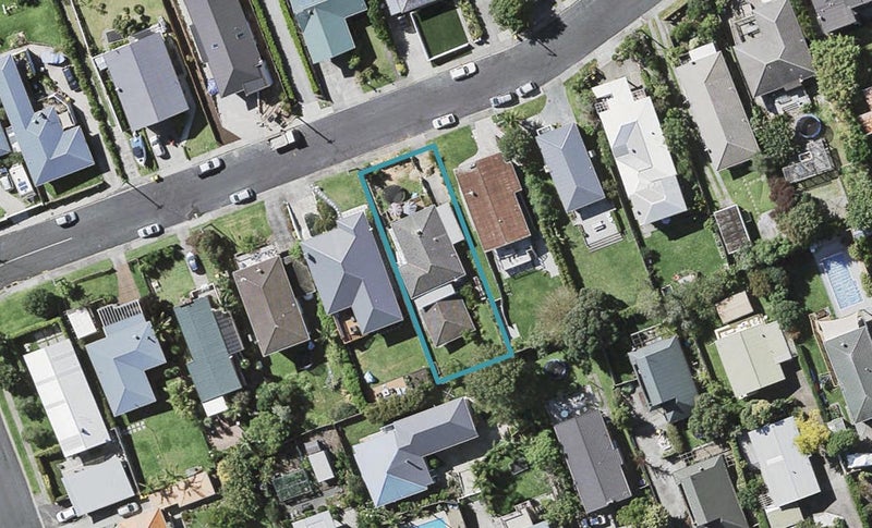 26 Regent Street, Devonport, Auckland - Carousel 1