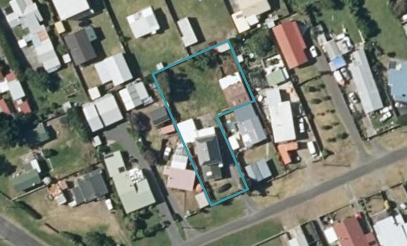 15 Andresen Street, Foxton Beach, Foxton - Carousel 1