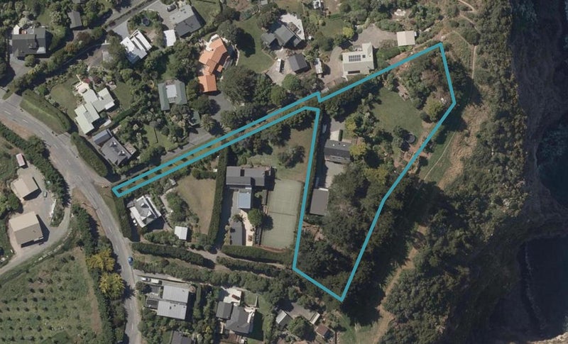125 Taylors Mistake Road, Scarborough, Christchurch - Carousel 1