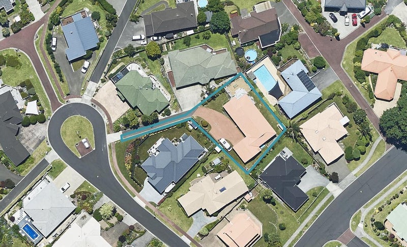14 Downing Place, Welcome Bay, Tauranga - Carousel 1