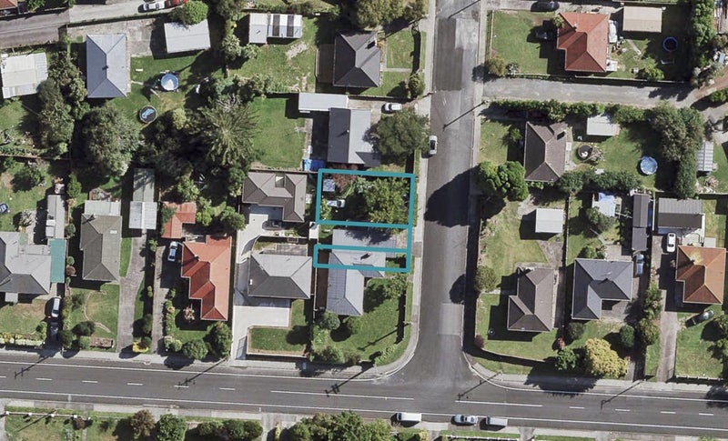 5/2 Ellen Street, Manurewa East, Auckland - Carousel 1