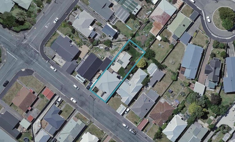 57 Strathavon Road, Miramar, Wellington - Carousel 1
