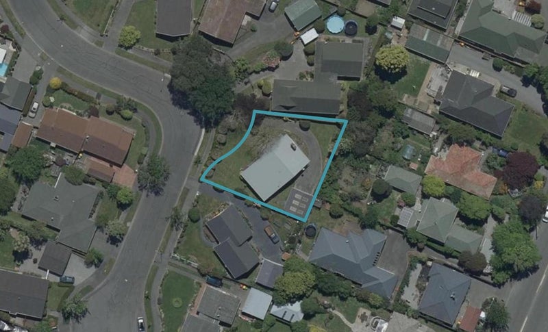 9 Ostend Place, Avonhead, Christchurch - Carousel 1