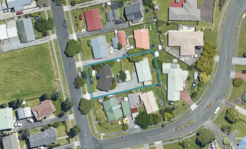 46B Aquarius Drive, Kawaha Point, Rotorua - Carousel 1