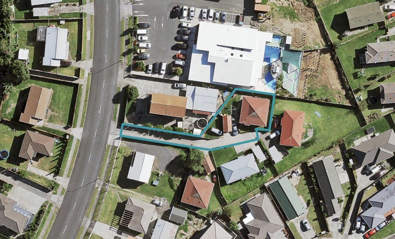 75A Maplesden Drive, Clendon Park, Auckland - Carousel 1