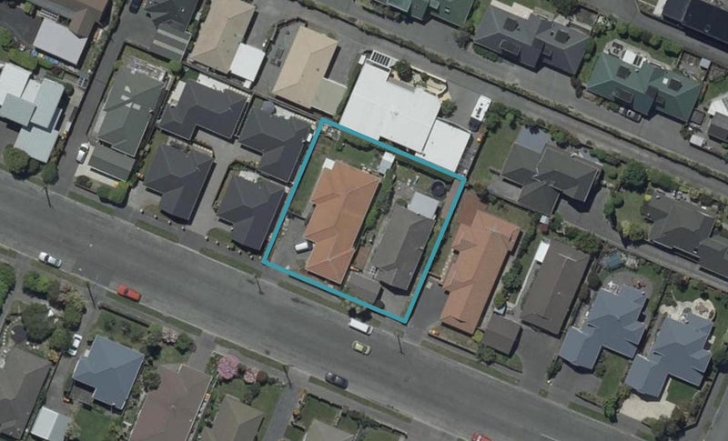 2/6 Wittys Road, Avonhead, Christchurch - Carousel 1