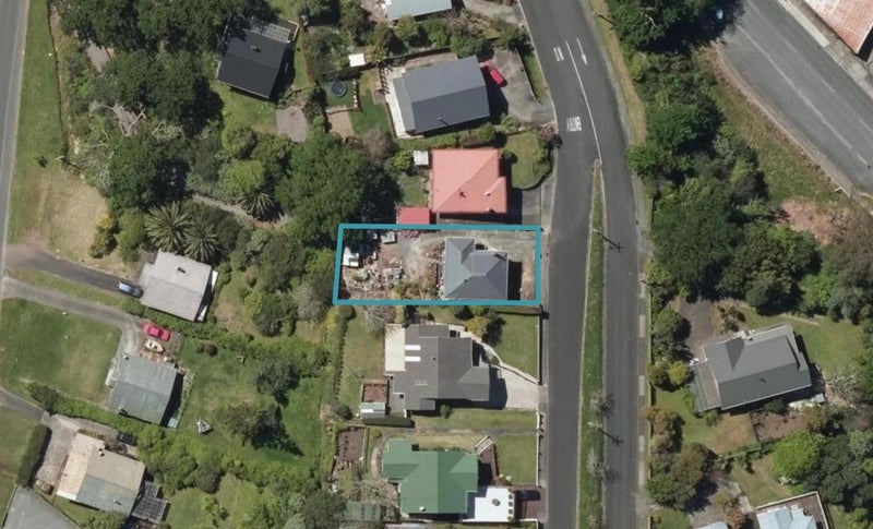 12 Anzac Road, Morningside, Whangarei - Carousel 1