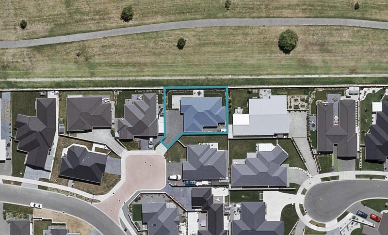 12 Rakaia Way, Poraiti, Napier - Carousel 1