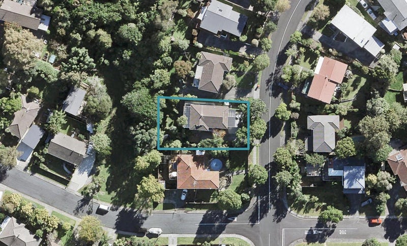96 Weatherly Road, Torbay, Auckland - Carousel 1