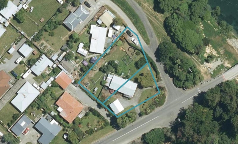51 Ferry Road, Spring Creek - Carousel 1