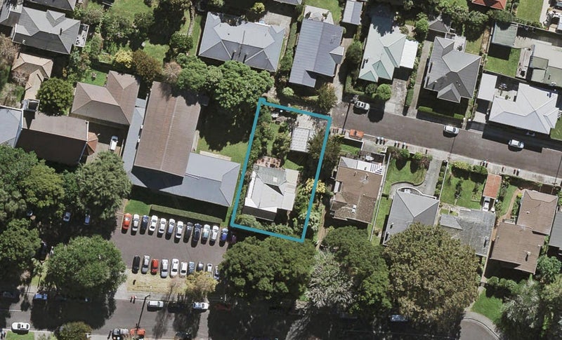 10 Garry Road, Mount Eden, Auckland - Carousel 1