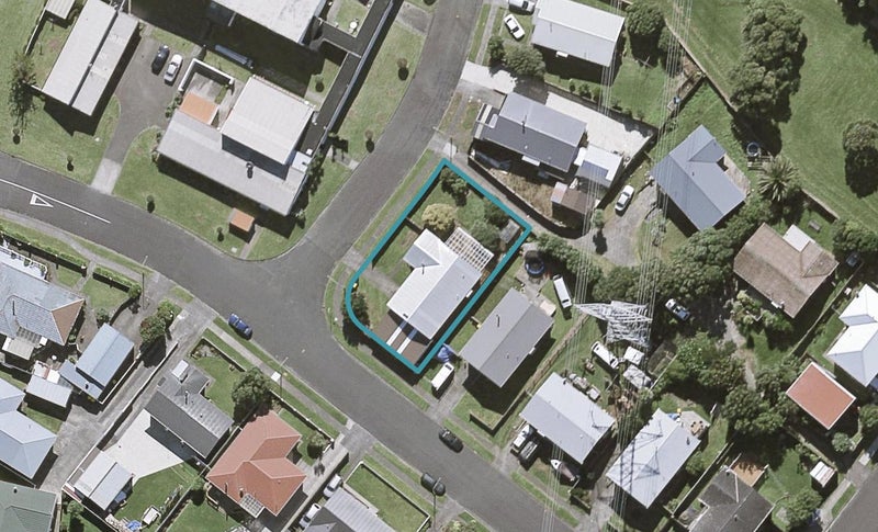 4 Maui Place, Spotswood, New Plymouth - Carousel 1