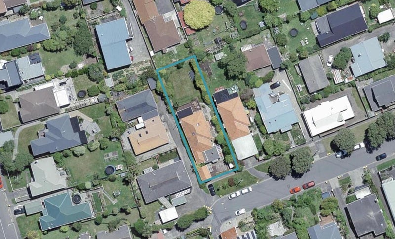 12 Spiers Street, Karori, Wellington - Carousel 1