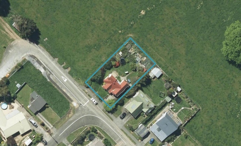 7 Boundary Road, Takaka - Carousel 1