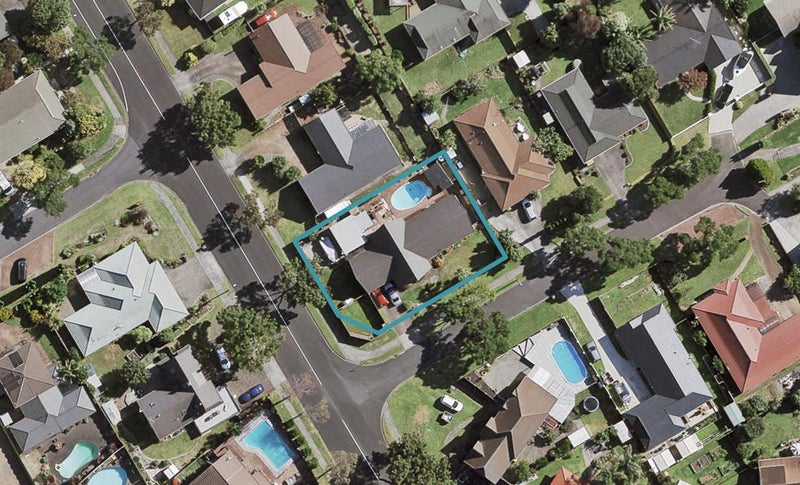 2 Pedlar Place, Conifer Grove, Takanini - Carousel 1